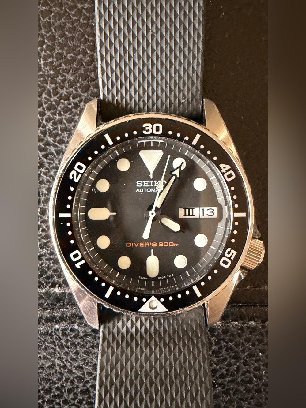 Seiko Diver's 200m Automatic 7S26-0030 Seiko SKX013 Black Rubber Men's Watch - Picture 3 of 8